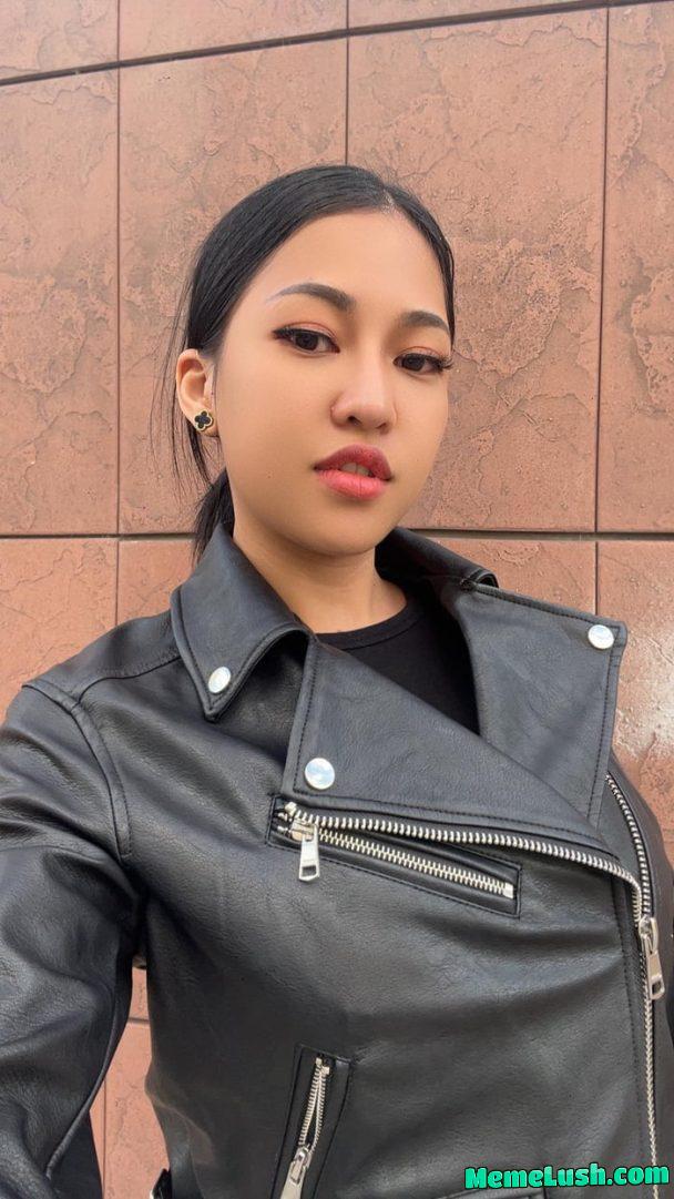 Do you think this jacket makes me look wild? Do you think this jacket makes me look wild?