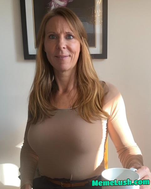 Doe anyone want some coffee with me?