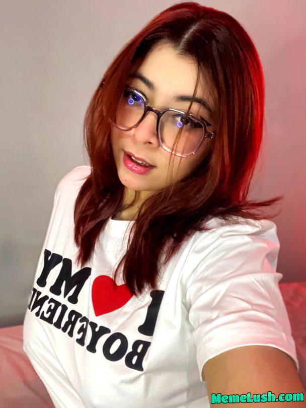 Fed up with being single… would you consider going out with me Fed up with being single… would you consider going out with me