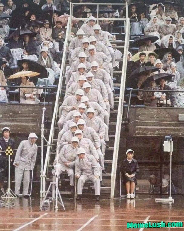 At the 1964 Tokyo Olympics, due to the absence of high-speed cameras, the running event required 22 observers to determine the final results At the 1964 Tokyo Olympics, due to the absence of high-speed cameras, the running event required 22 observers to determine the final results