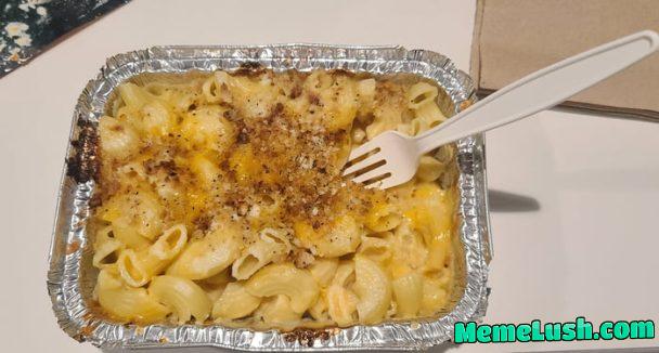 Ordered Chicken Bacon Garlic Mac and Cheese. No chicken. No bacon. No garlic. Only sadness.