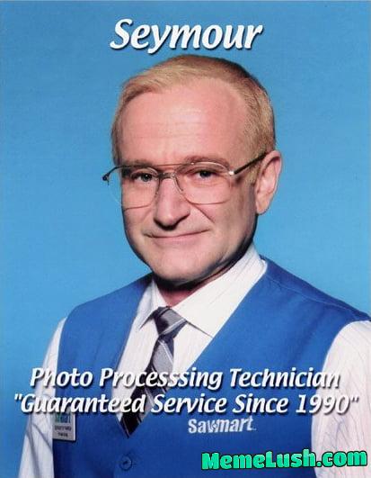 One Hour Photo 2002 – Sometimes the people you see in your life don’t cross your mind at all but you are on their mind all the time. One Hour Photo 2002 – Sometimes the people you see in your life don’t cross your mind at all but you are on their mind all the time.