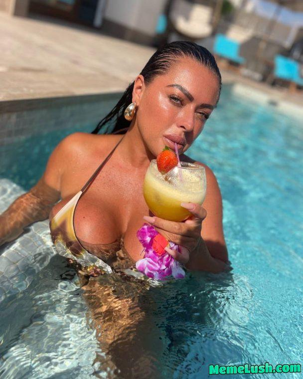 Pool cocktail Pool cocktail