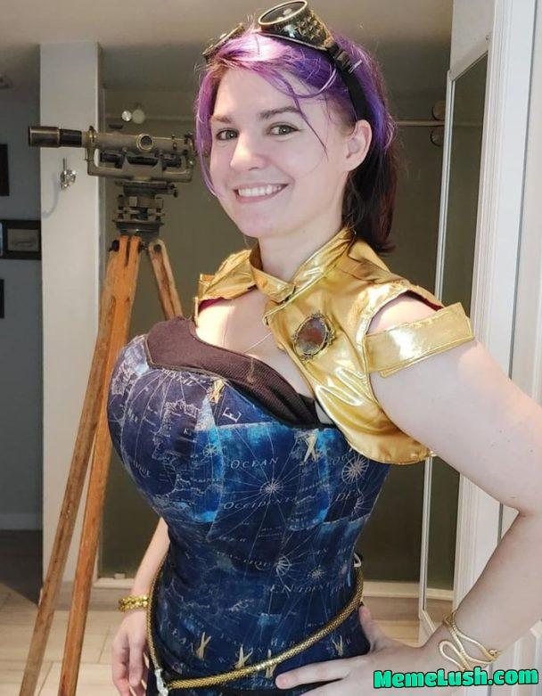 Her cosplay material costs must be busty