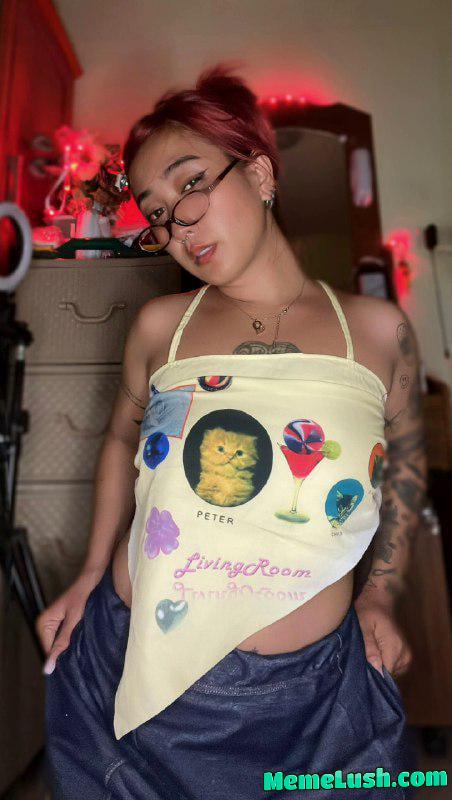 If we roomed together.. how long could you resist? If we roomed together.. how long could you resist?