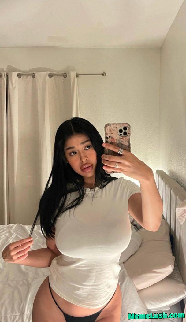 White tee