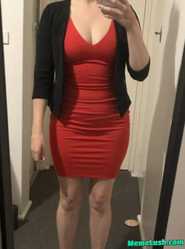 Girls gotta have one nice red dress🥰