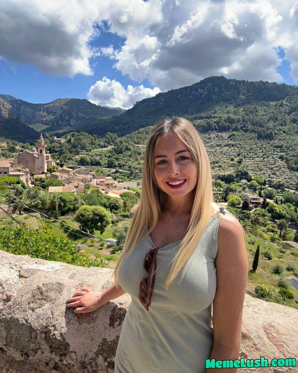 Green dress Green dress