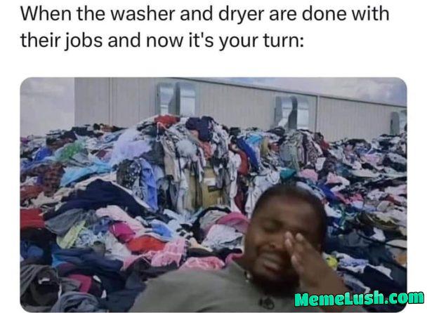 Damn I kinda donβt wanna adult anymore Damn I kinda donβt wanna adult anymore