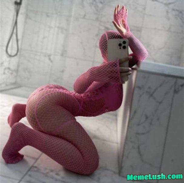 Nothing wrong with this… Nothing wrong with this…