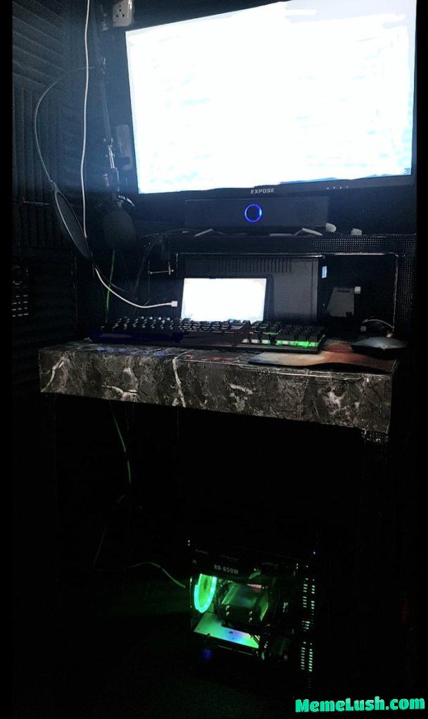 Back to master race! Had a PC 10 years ago, sold it for a laptop. Then sold my laptop too. Most of the parts are surplus, but hey, it works! (not a podcaster btw) Back to master race! Had a PC 10 years ago, sold it for a laptop. Then sold my laptop too. Most of the parts are surplus, but hey, it works! (not a podcaster btw)